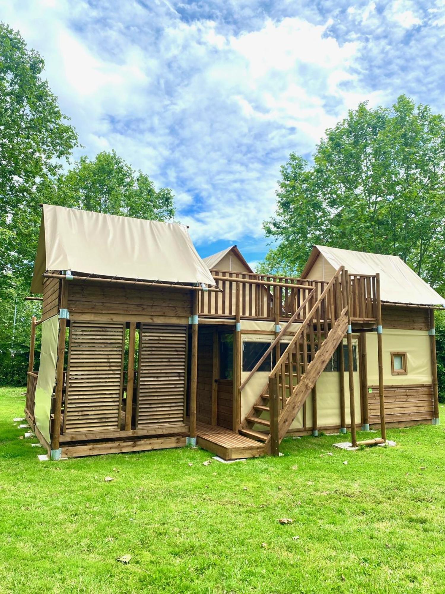 Camping De Thoissey *** Εξωτερικό φωτογραφία