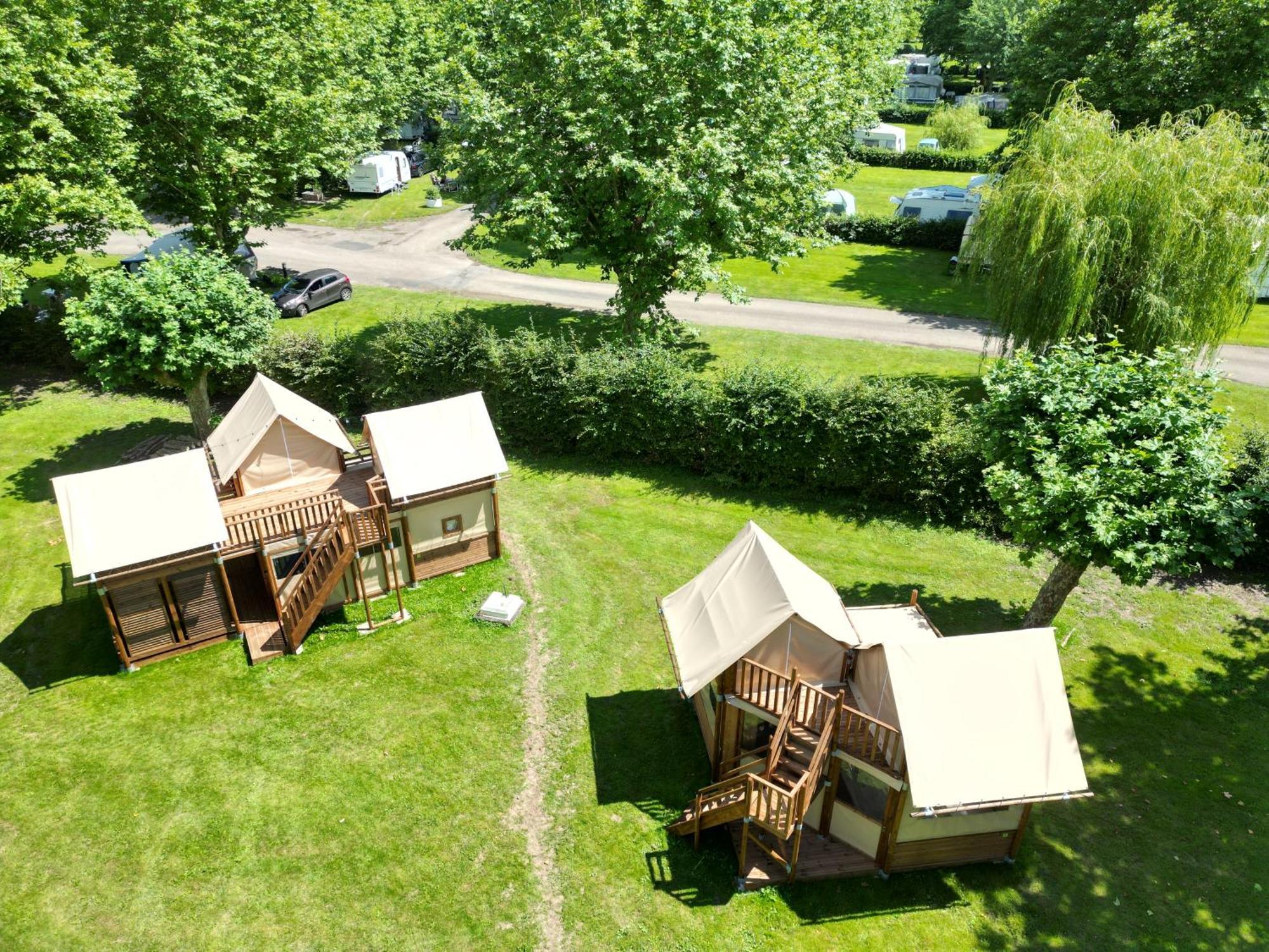 Camping De Thoissey *** Εξωτερικό φωτογραφία