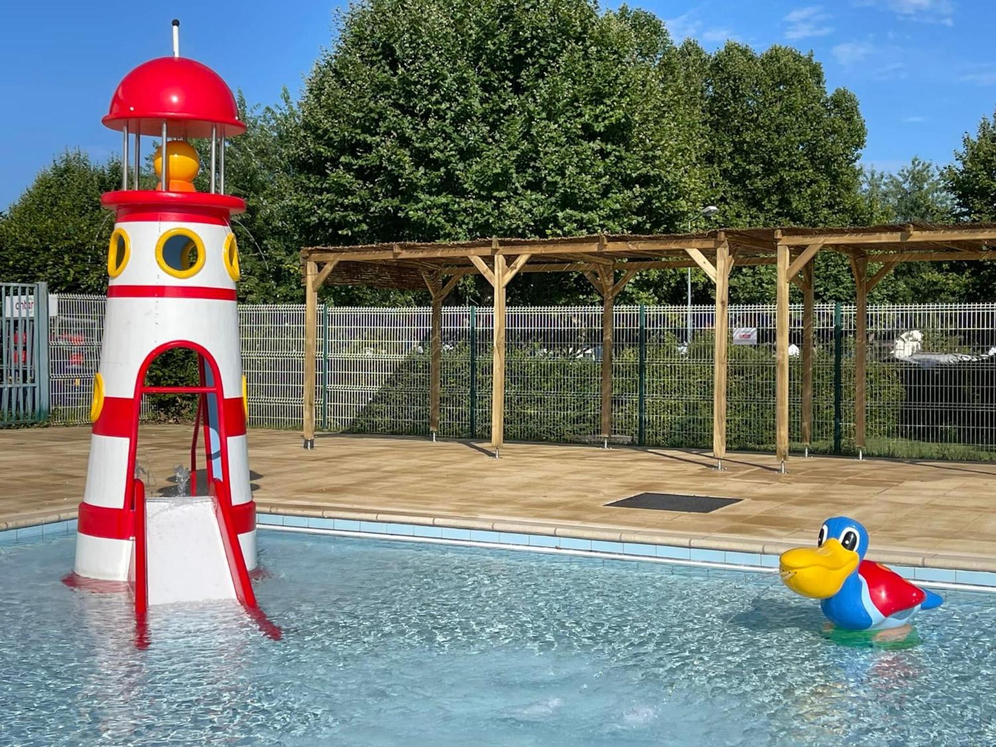 Camping De Thoissey *** Εξωτερικό φωτογραφία